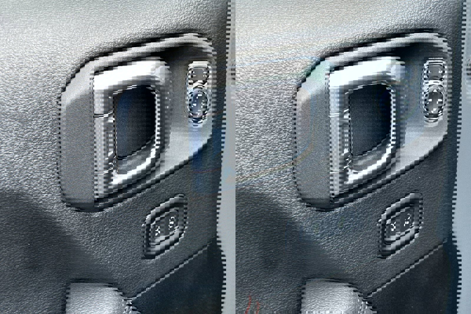 Used 2022 Jeep Gladiator Rubicon w/ Cold Weather Group image 12