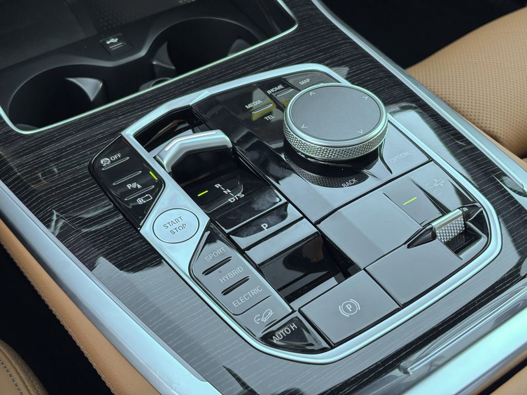 New 2026 BMW X5 xDrive50e w/ M Sport Package image 29