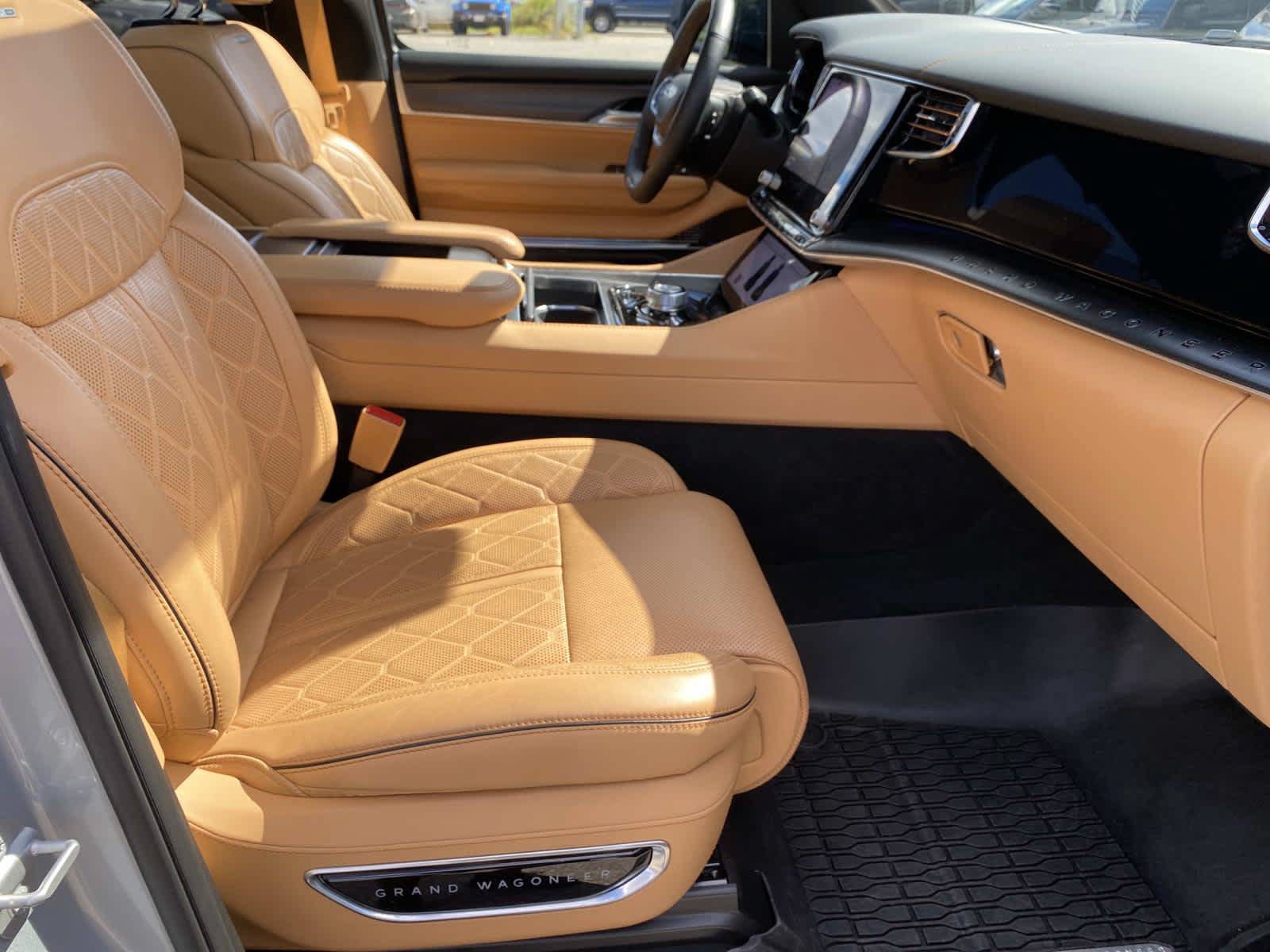 Certified 2025 Jeep Grand Wagoneer L Series III w/ Quick Order Packagew 28T AWD/4WD image 23