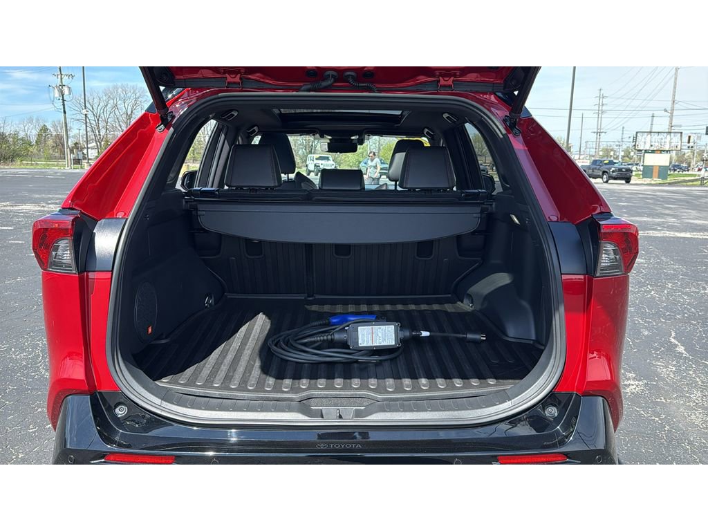 Used 2022 Toyota RAV4 XSE w/ Premium Package image 7