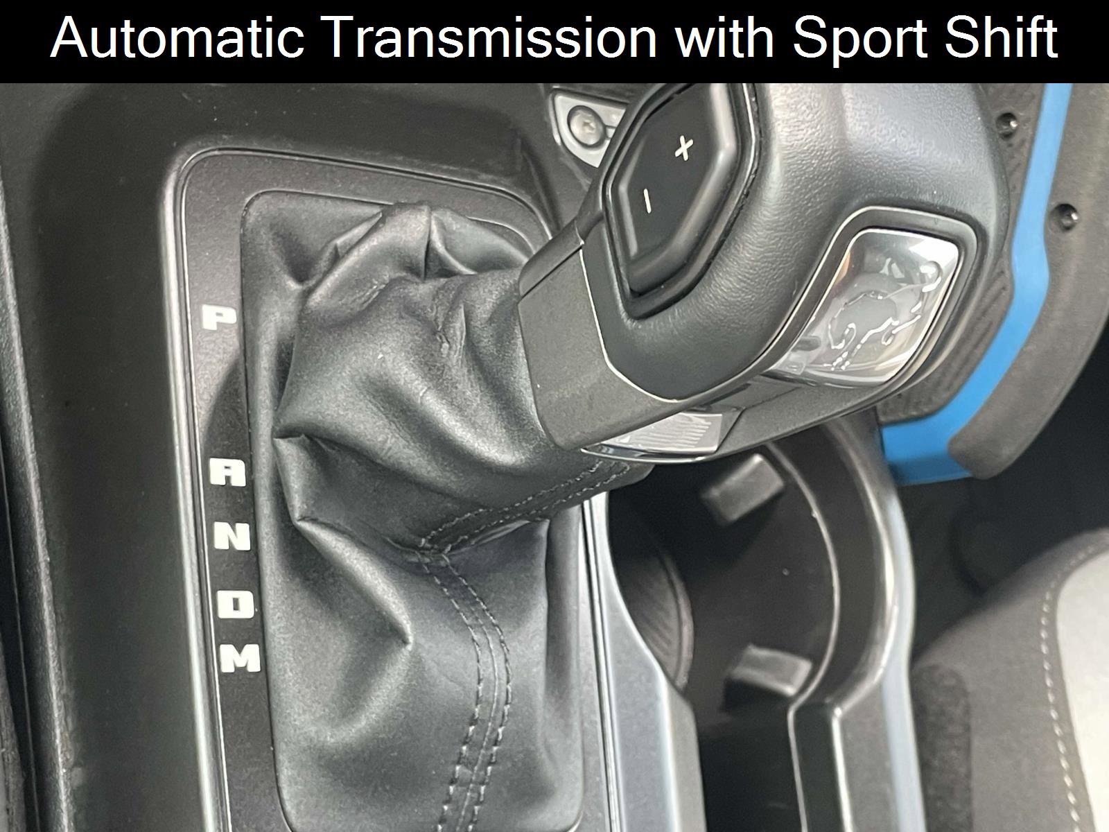 Used 2023 Ford Bronco Black Diamond image 7