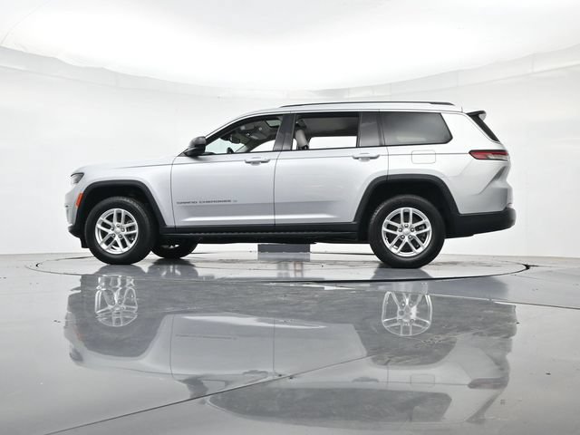 Used 2023 Jeep Grand Cherokee L Laredo w/ Luxury Tech Group I AWD/4WD image 40