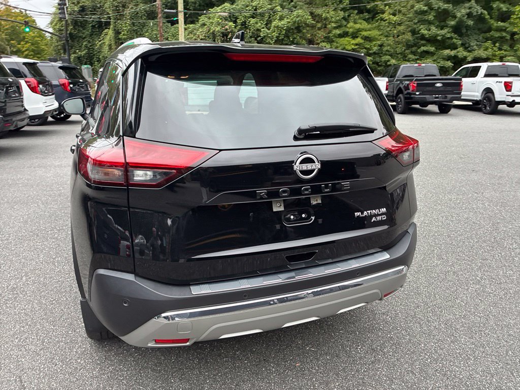 Used 2023 Nissan Rogue Platinum w/ Platinum Premium Package AWD/4WD image 12