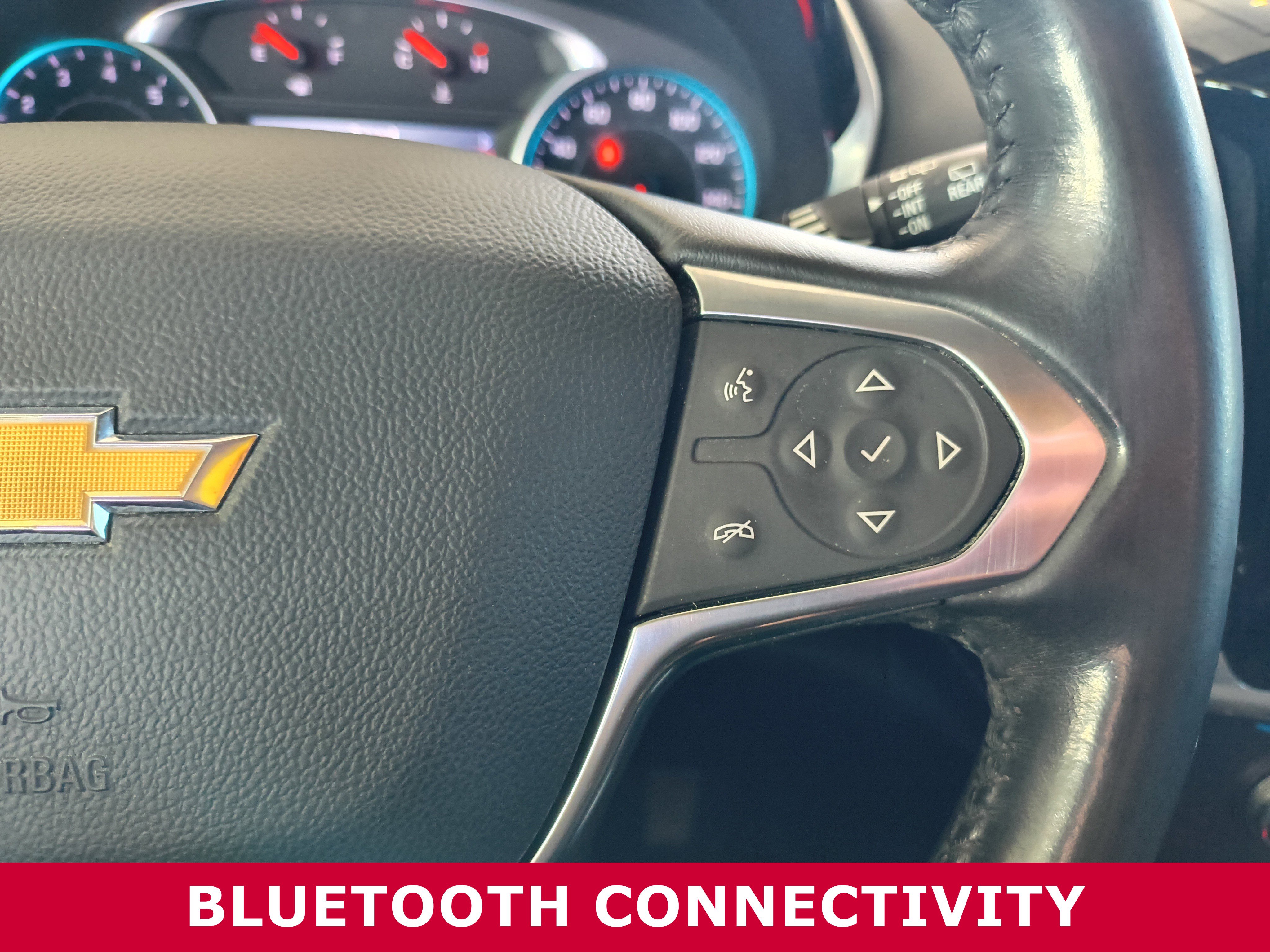 Used 2020 Chevrolet Traverse LT image 13