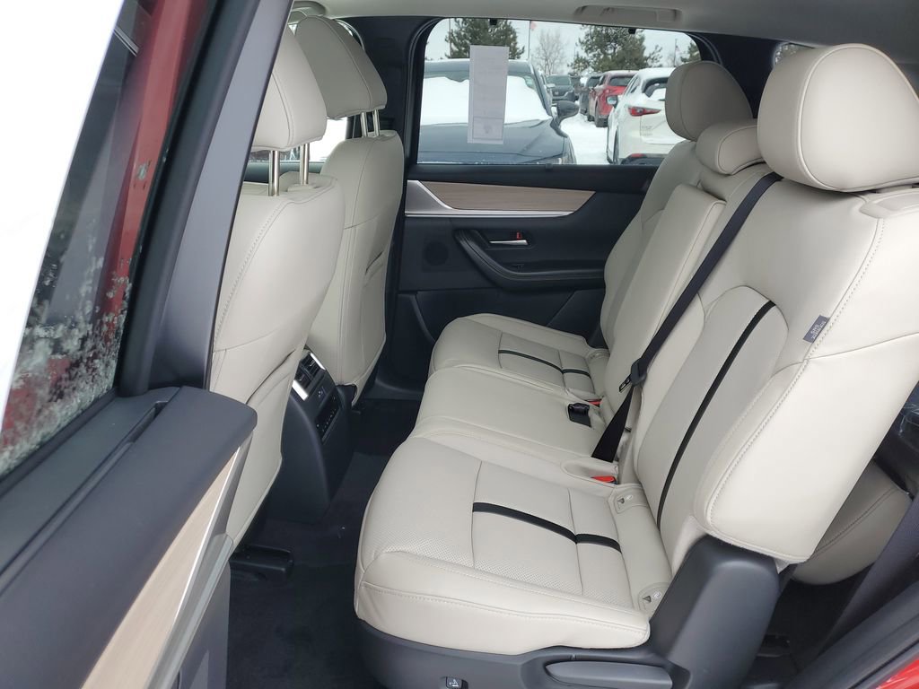 New 2026 MAZDA CX-90 3.3 Turbo w/ Preferred Package image 14