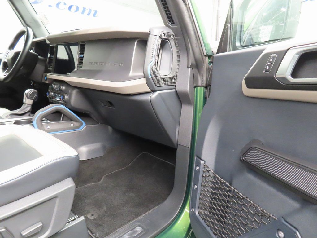 Used 2024 Ford Bronco Wildtrak image 26