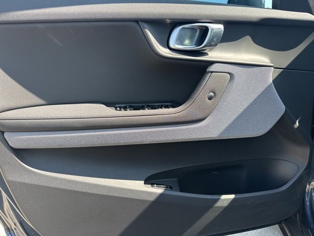 Used 2023 Polestar Polestar 2 w/ Pilot Pack image 14