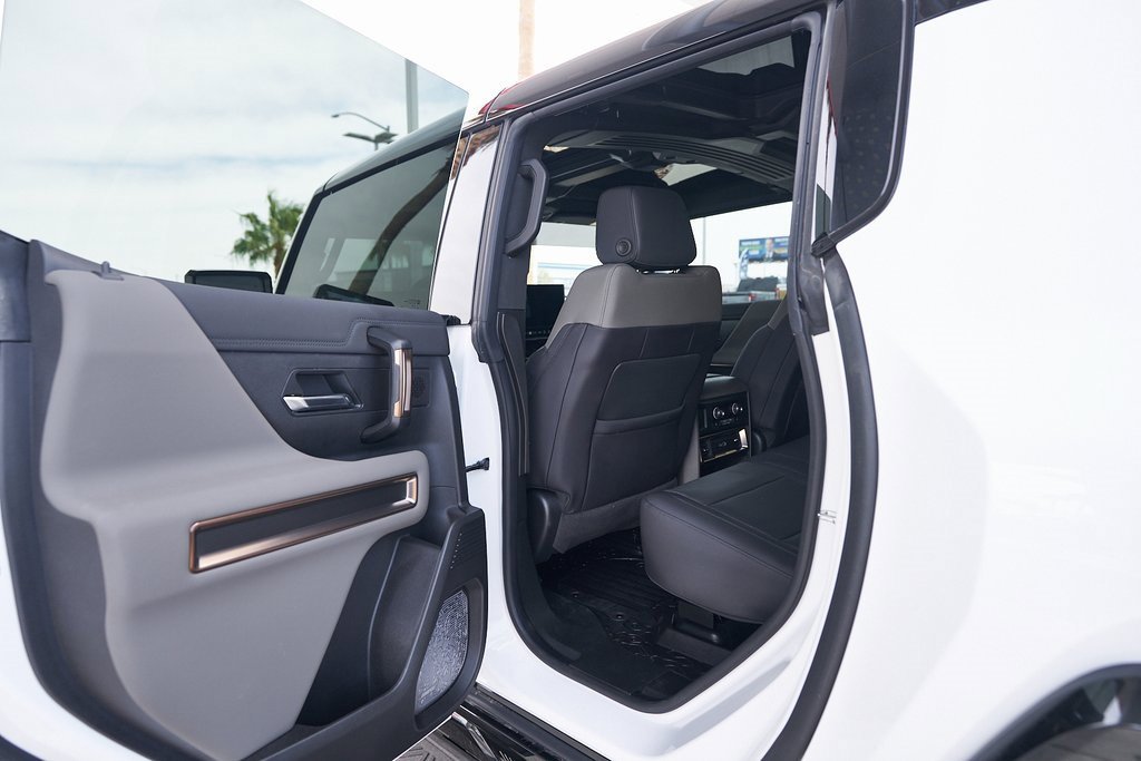 Used 2025 GMC Hummer EV 3X image 18