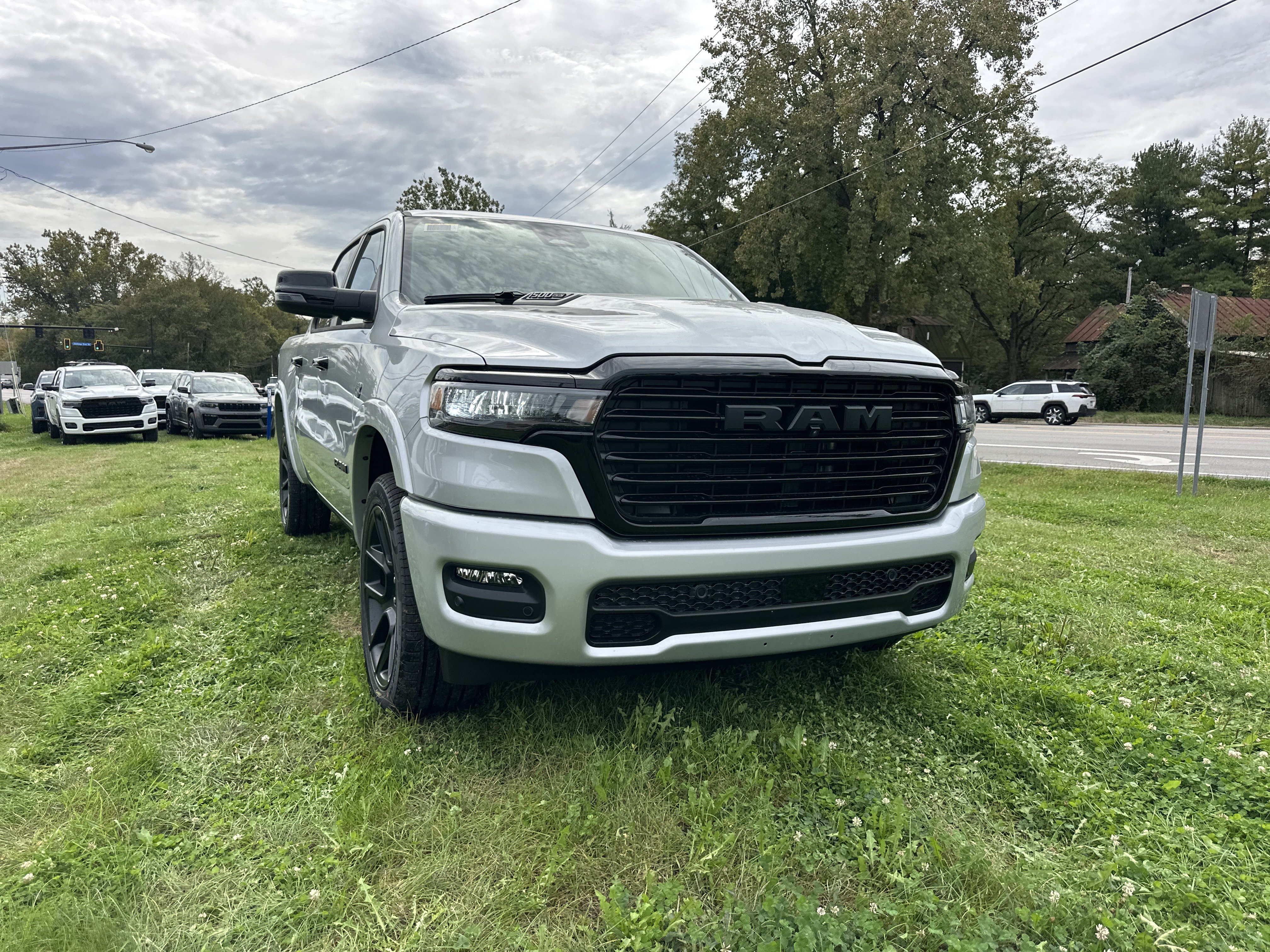 New 2027 RAM 1500 Laramie AWD/4WD image 24