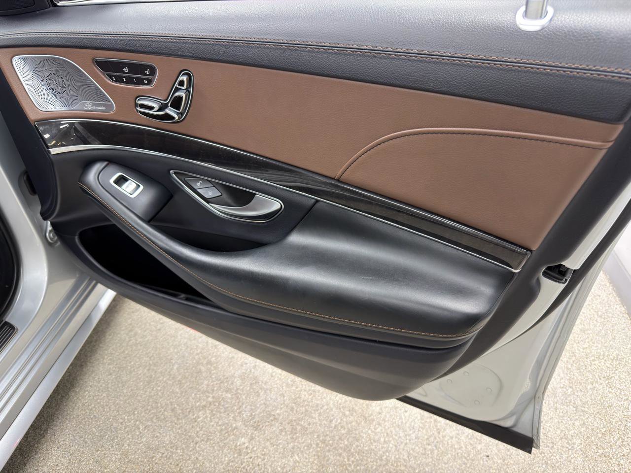 Used 2018 Mercedes-Benz S 560 4MATIC Sedan image 13