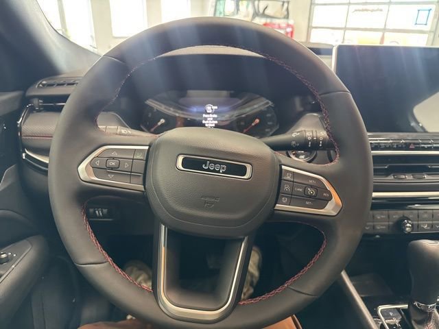 New 2026 Jeep Compass Trailhawk image 31