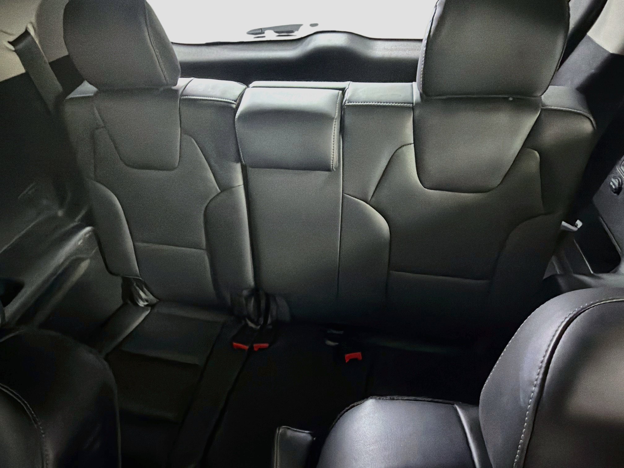 Used 2025 Kia Telluride S FWD image 29