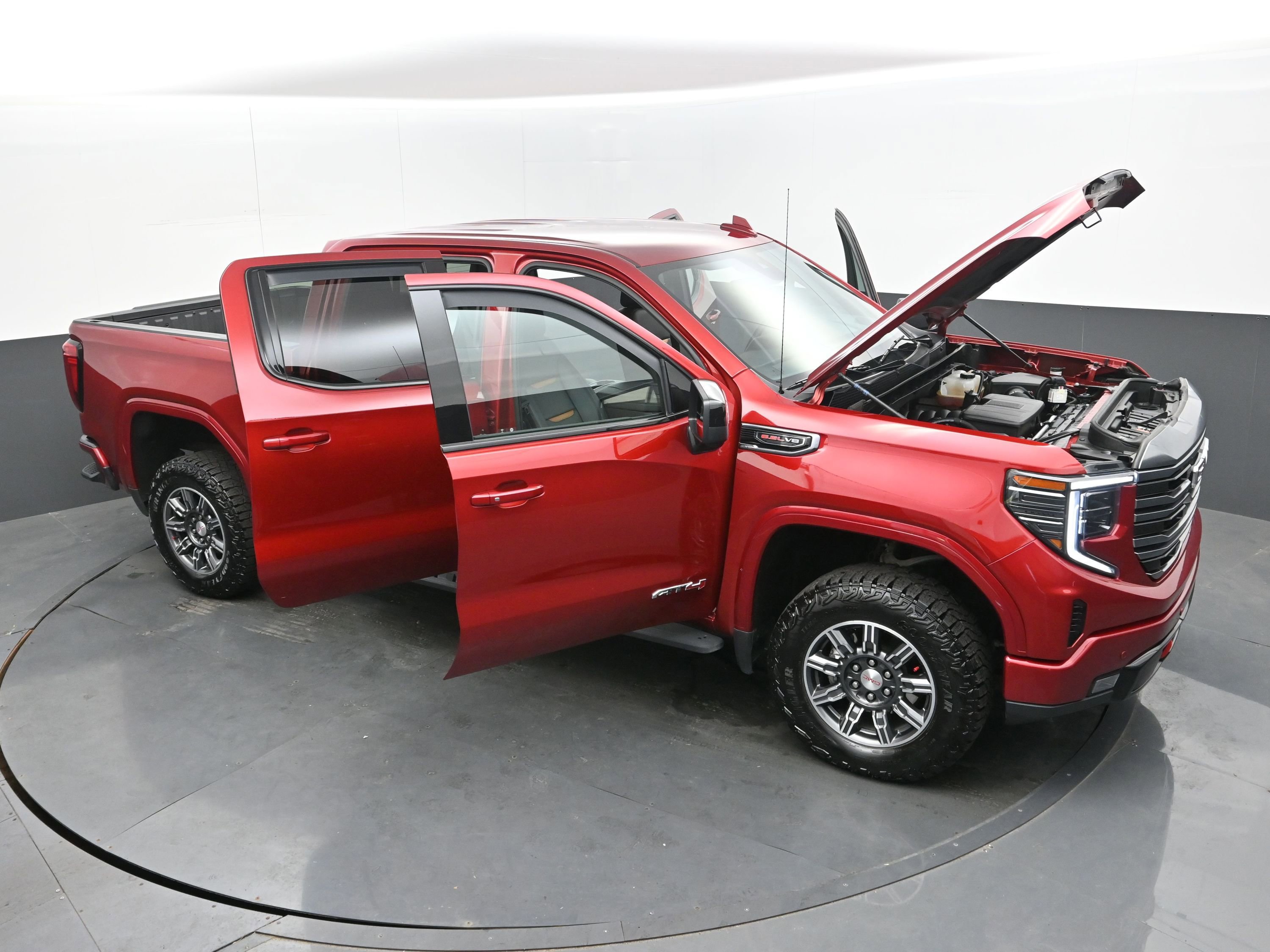 Used 2024 GMC Sierra 1500 AT4 w/ Technology Package image 42