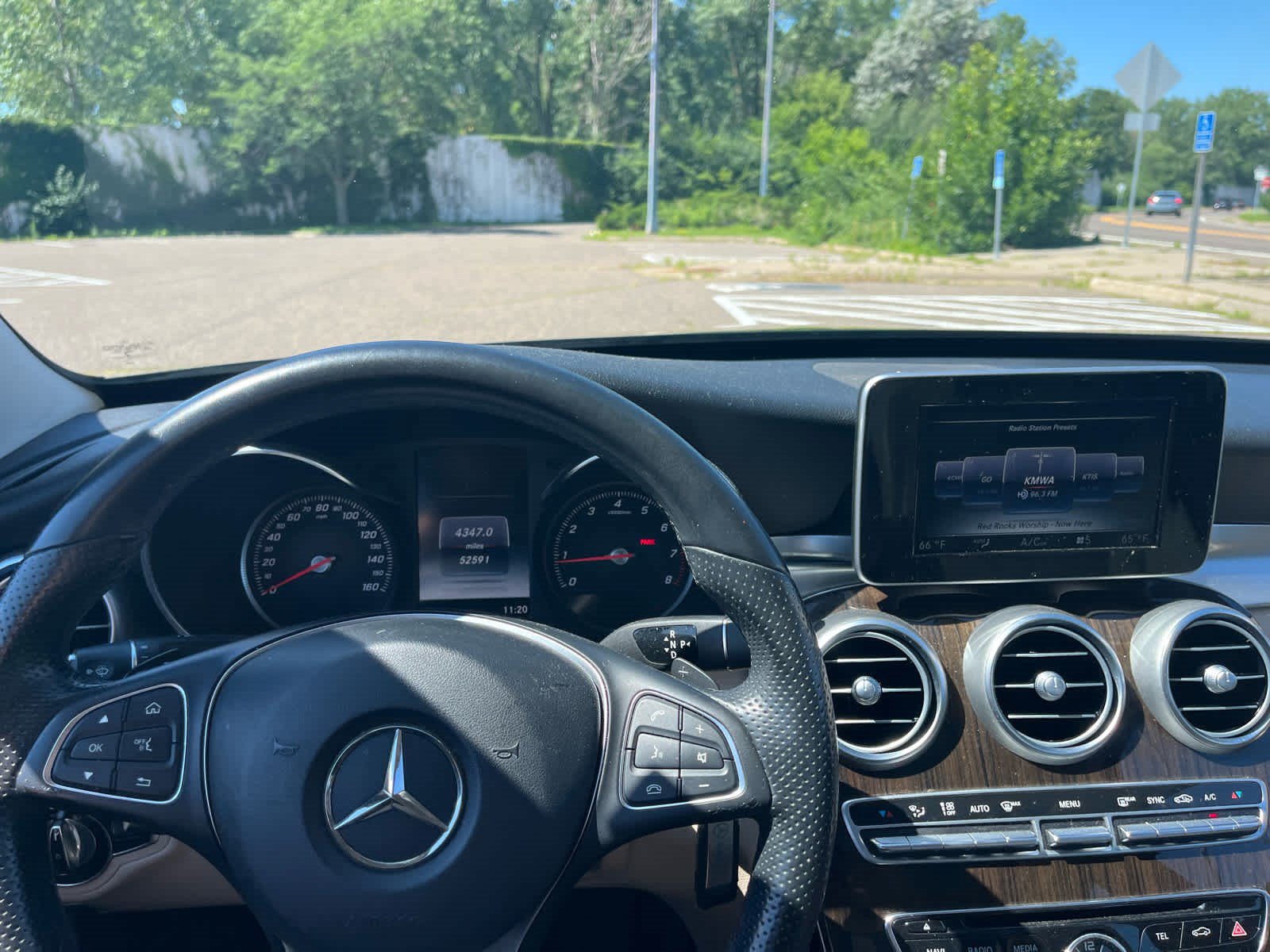 Used 2016 Mercedes-Benz C 300 4MATIC Sedan image 8
