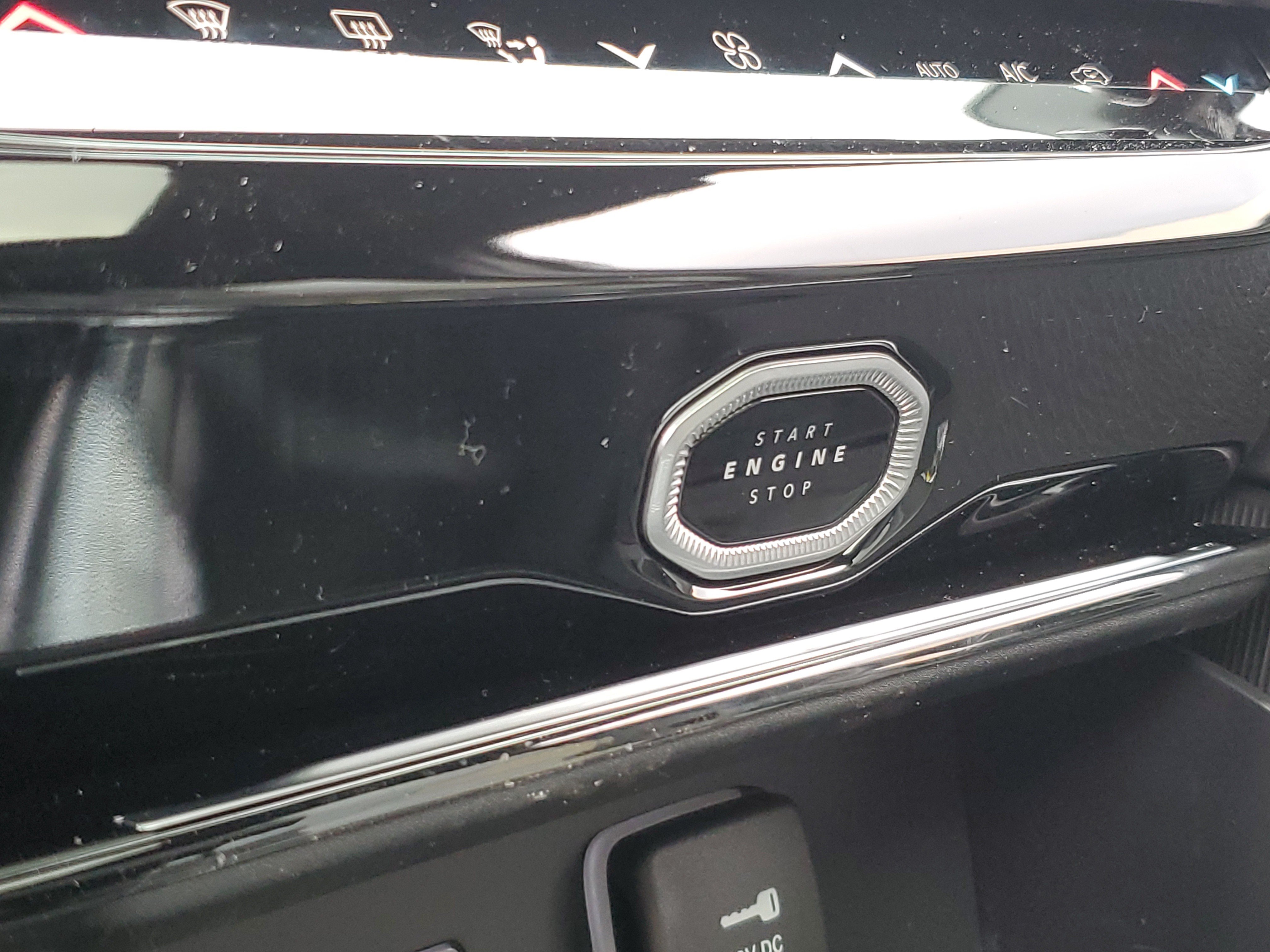 New 2026 Jeep Grand Cherokee Altitude AWD/4WD image 20