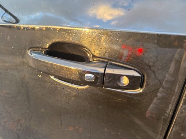 Used 2021 GMC Sierra 1500 Elevation image 18