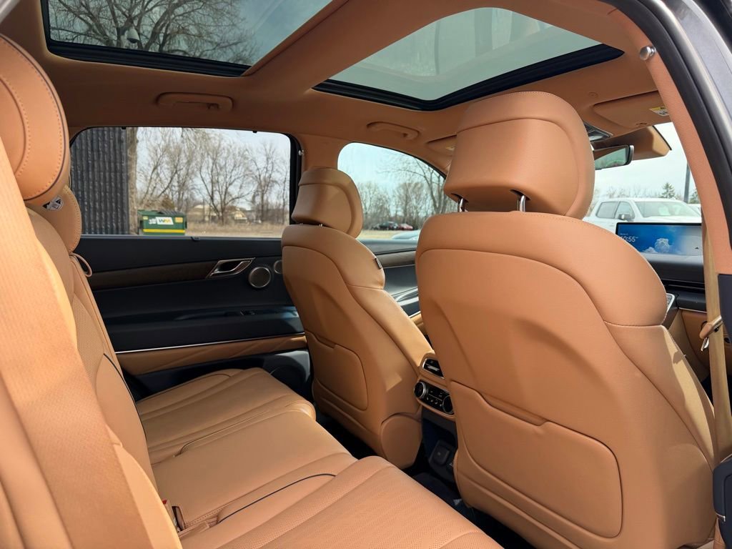 Used 2022 Genesis GV80 2.5T w/ Prestige Package 04 image 31