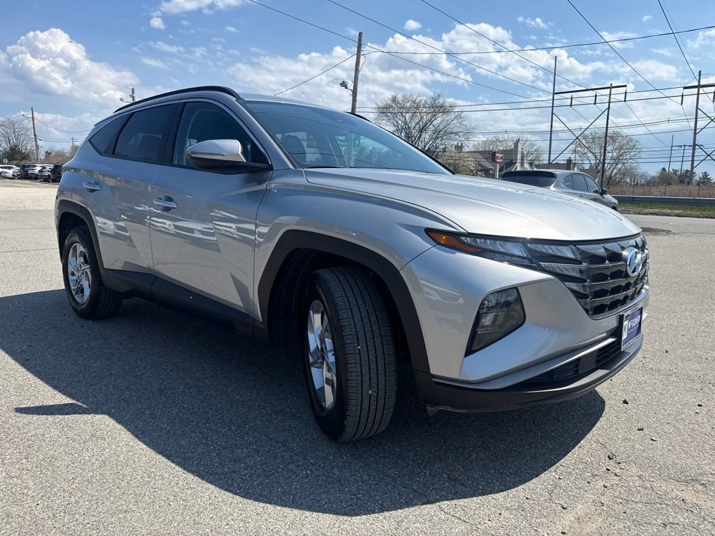 Used 2023 Hyundai Tucson SEL AWD/4WD image 3