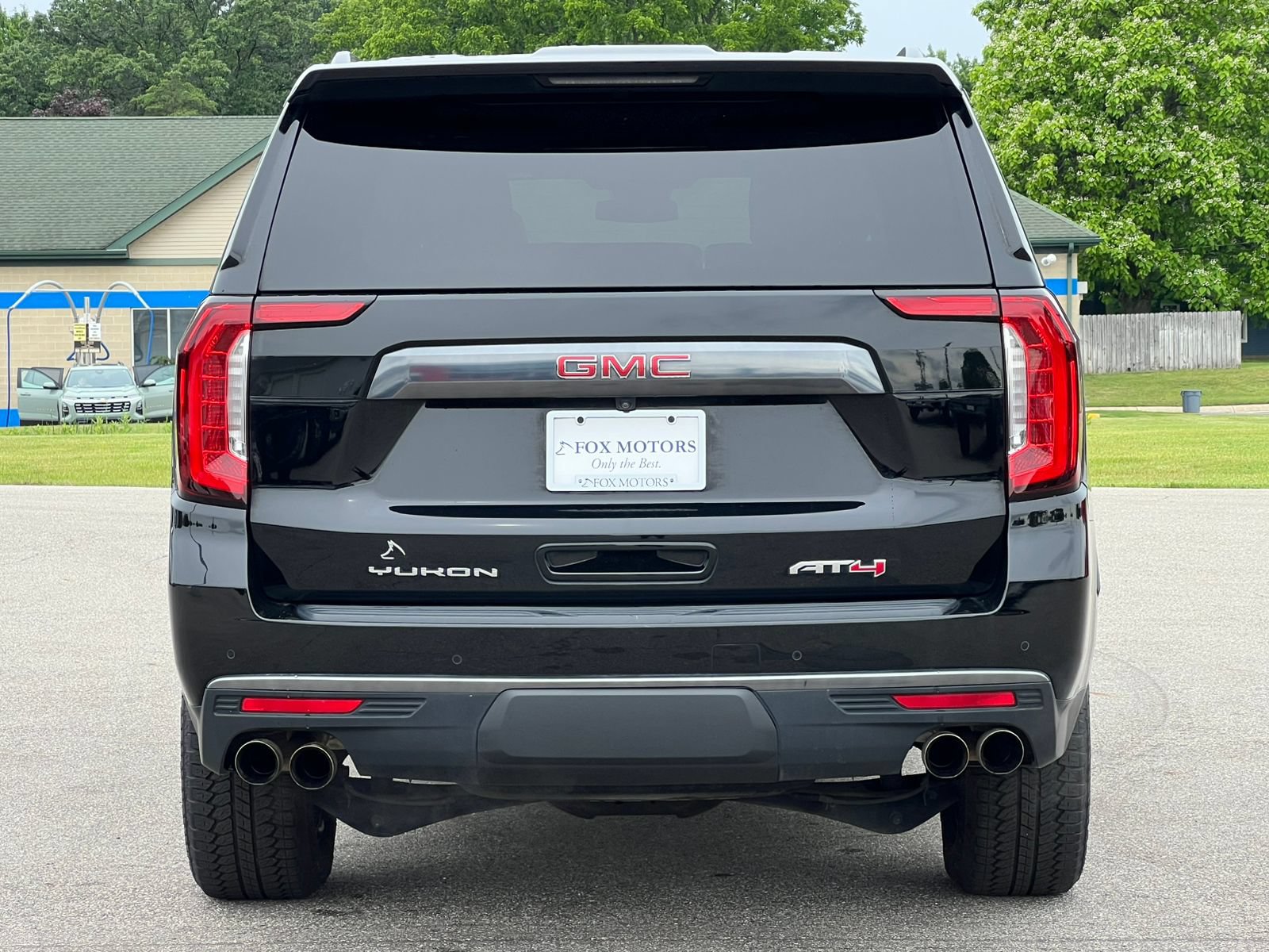 Used 2023 GMC Yukon XL AT4 w/ AT4 Premium Plus Package AWD/4WD image 58