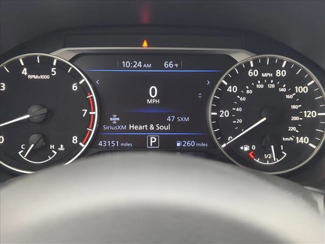 Used 2024 Nissan Altima 2.5 SV image 9