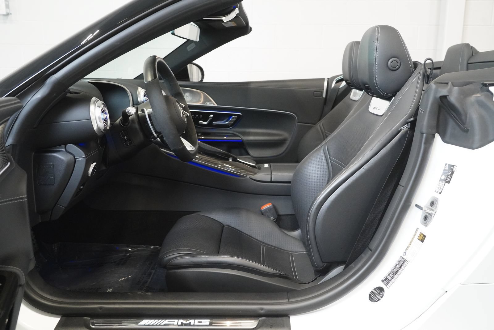 Certified 2022 Mercedes-Benz SL 63 AMG 4MATIC image 14