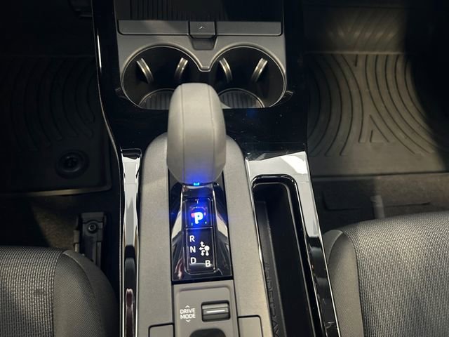 Used 2025 Toyota Prius LE image 15