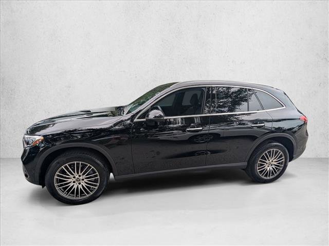 Certified 2026 Mercedes-Benz GLC 300 image 9