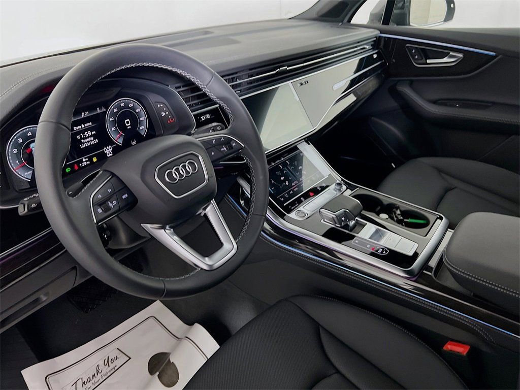 New 2026 Audi Q7 3.0T Premium Plus AWD/4WD image 9
