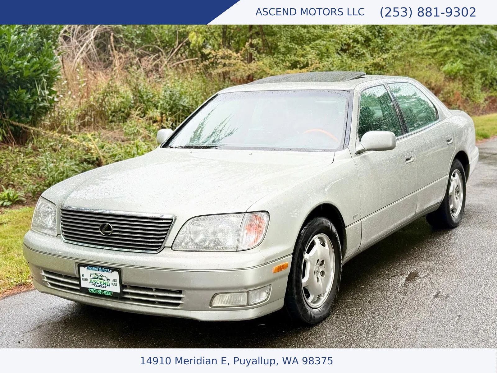 Used 2000 Lexus LS 400 RWD image 1