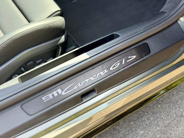Used 2023 Porsche 911 Carrera GTS image 24