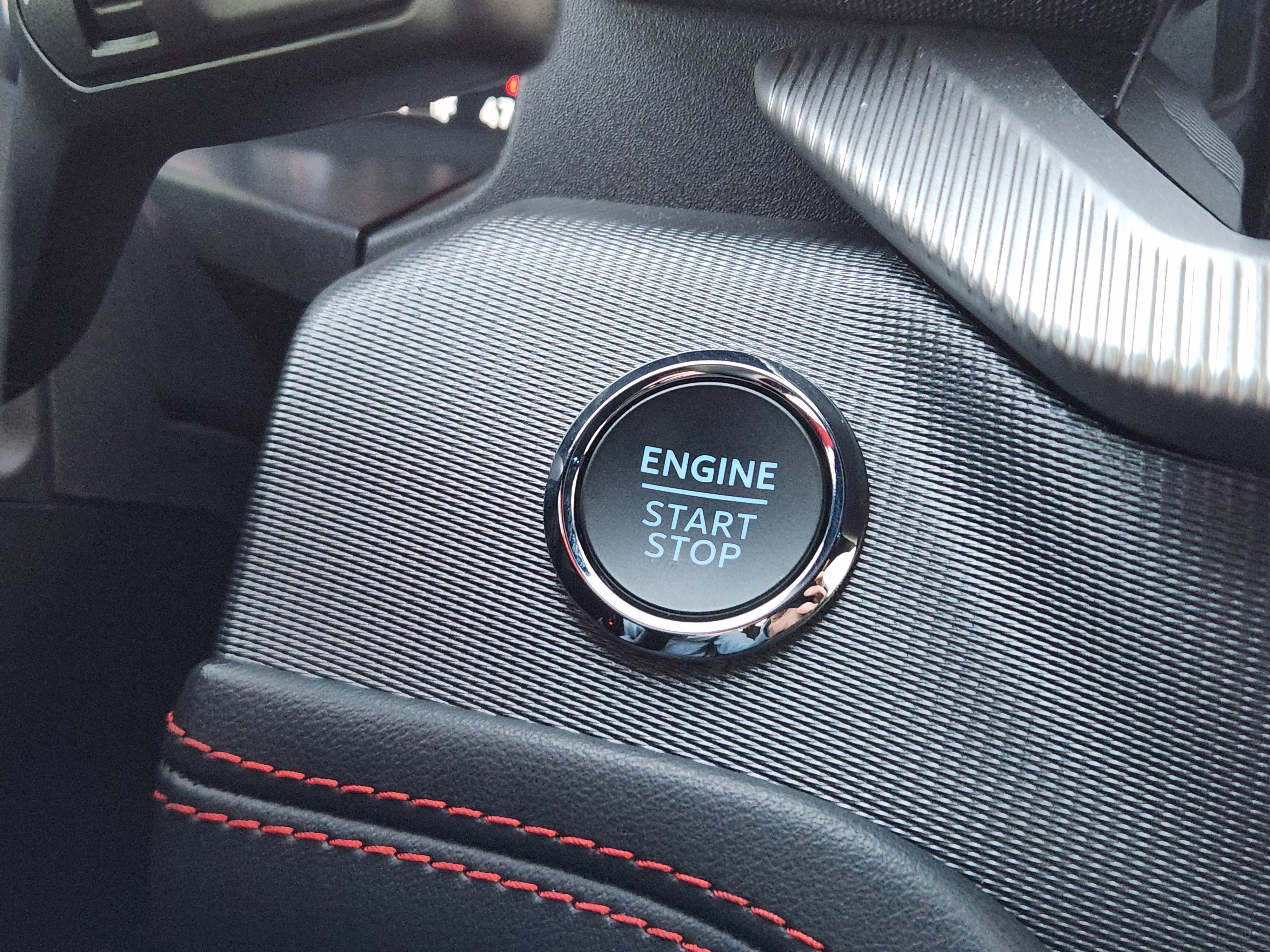 Used 2025 Ford Explorer ST w/ Sun And Sound Package image 21