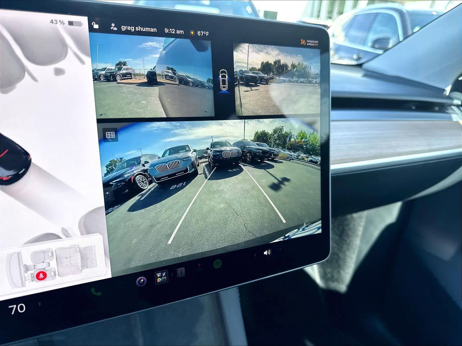 Used 2024 Tesla Model Y Long Range AWD/4WD image 17