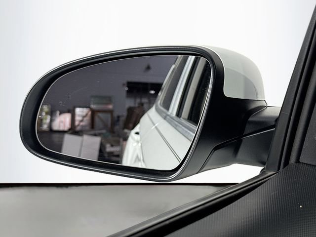 Used 2022 Hyundai Kona Limited image 45