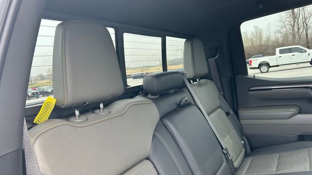 Used 2023 Chevrolet Silverado 1500 ZR2 w/ Technology Package image 45