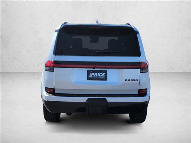 Used 2025 Lexus GX 550 w/ Accessory Package (2T) image 6