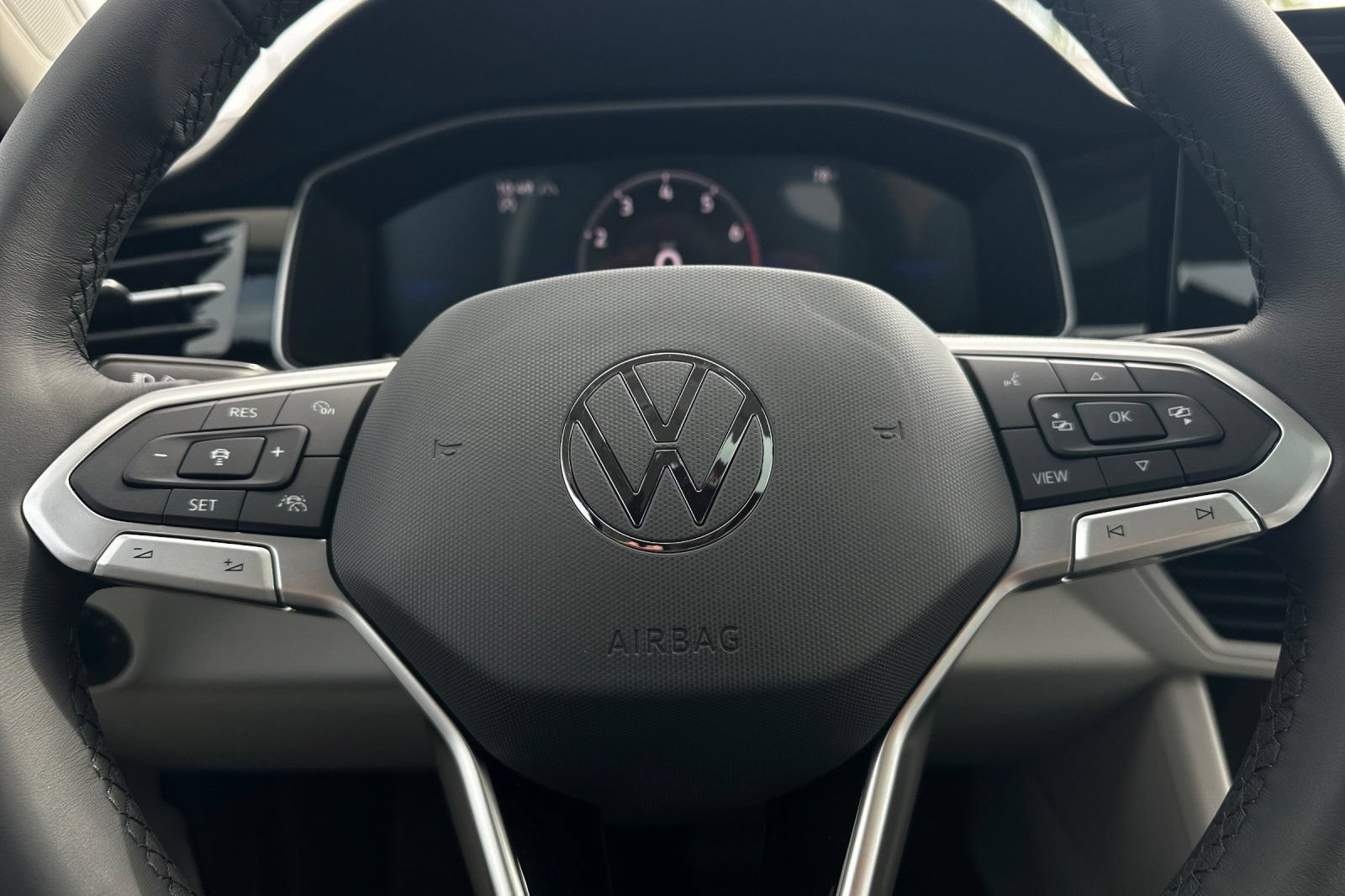 New 2026 Volkswagen Jetta SE FWD image 22