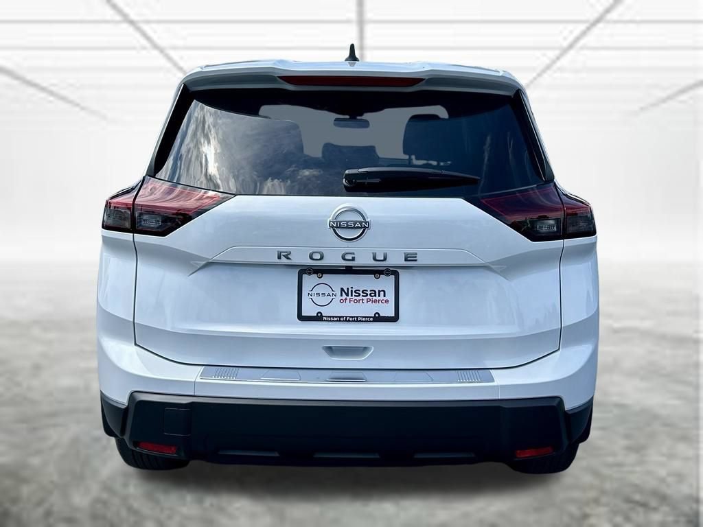 New 2026 Nissan Rogue SV FWD image 7
