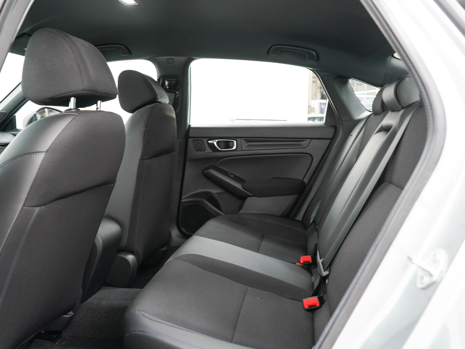 Used 2025 Honda Civic Sport image 13