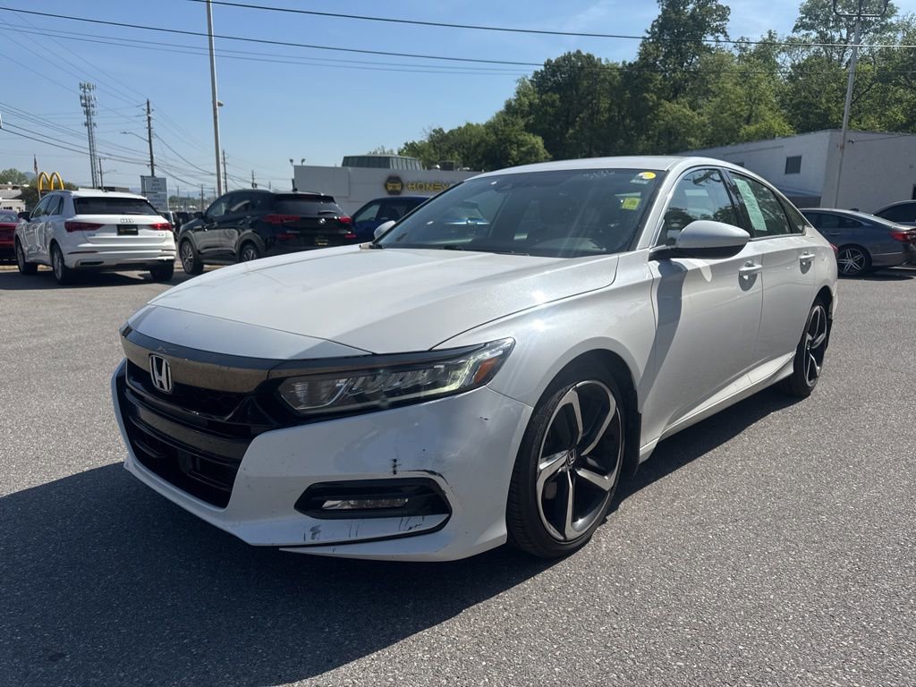Used 2018 Honda Accord Sport image 3
