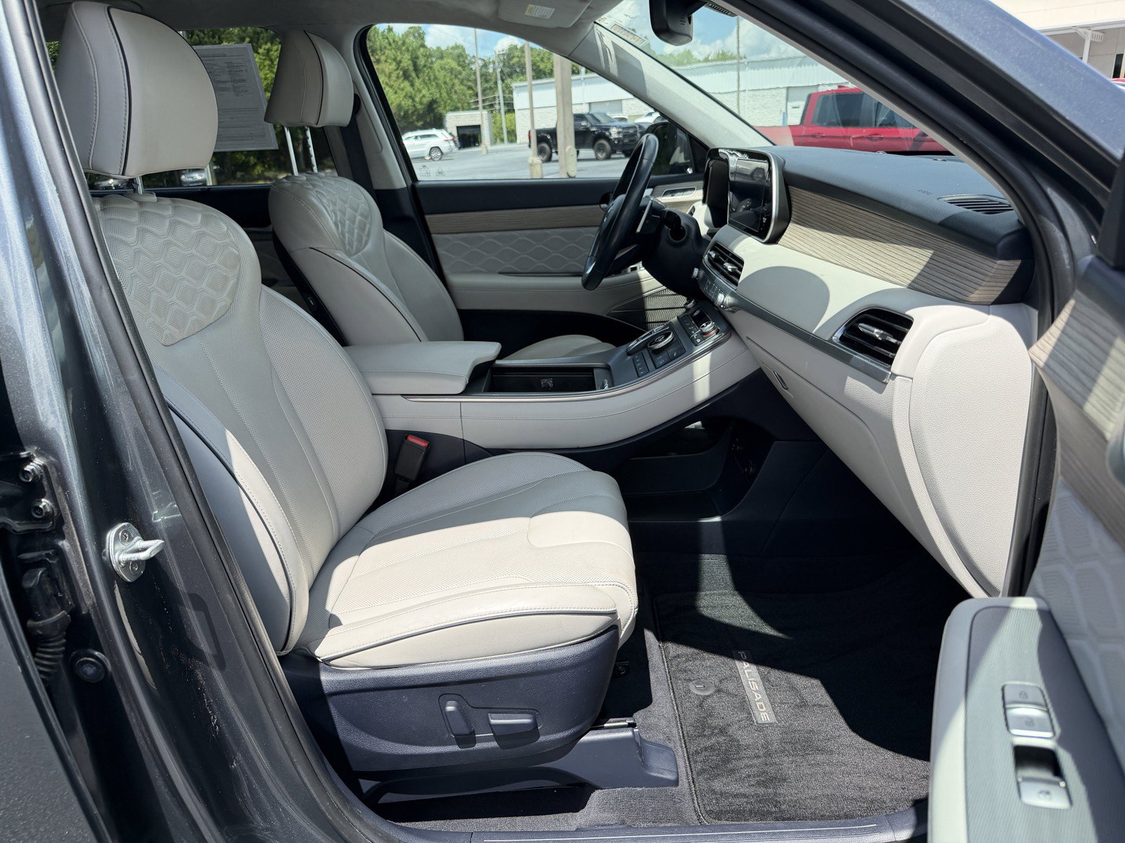 Used 2022 Hyundai Palisade Calligraphy FWD image 19