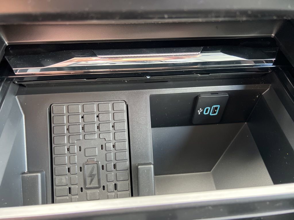 New 2026 Ford F250 Lariat w/ Chrome Package image 19