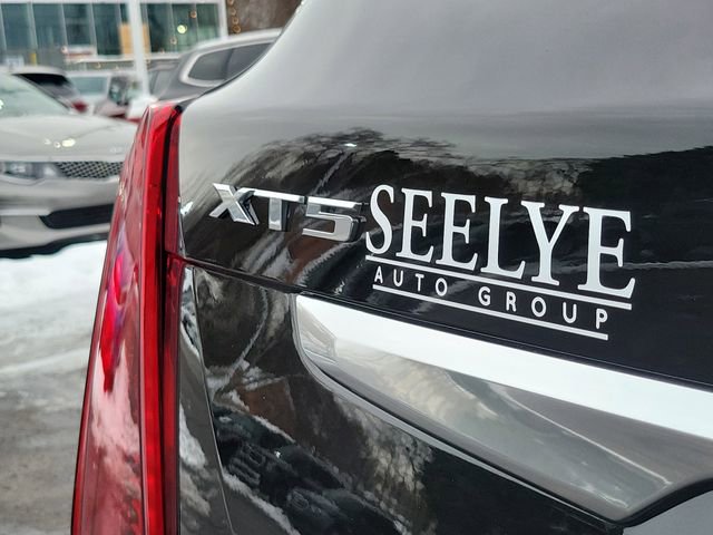 Used 2025 Cadillac XT5 Premium Luxury w/ LPO, Floor Liner Package image 28