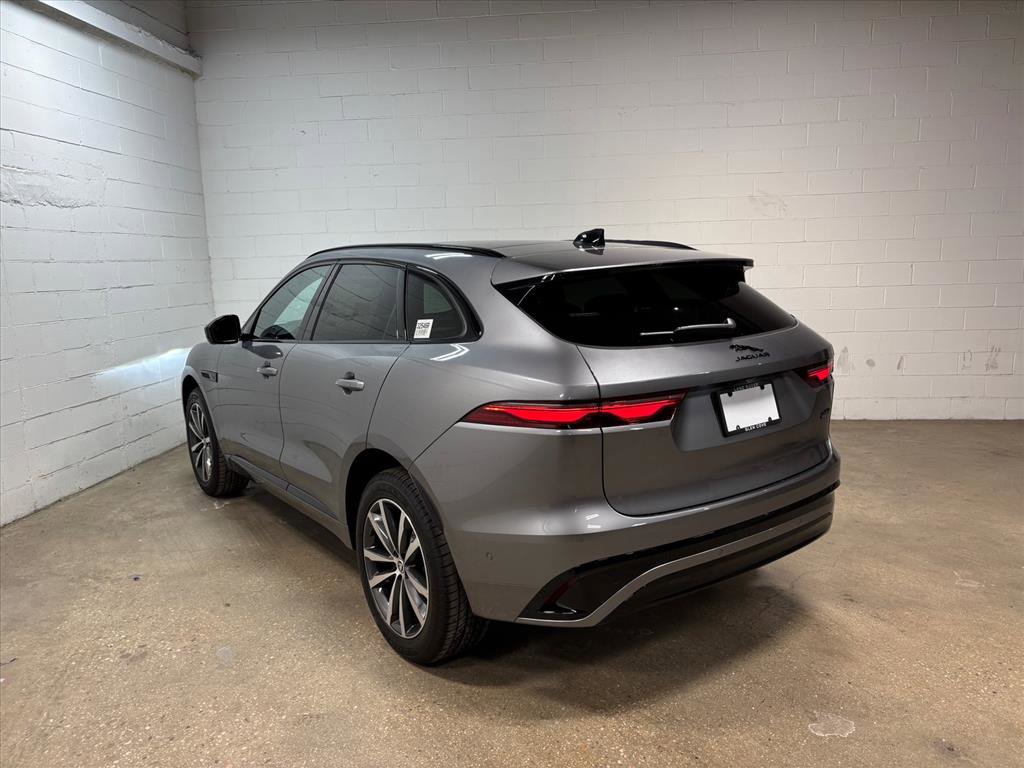 New 2026 Jaguar F-PACE R-Dynamic S image 9