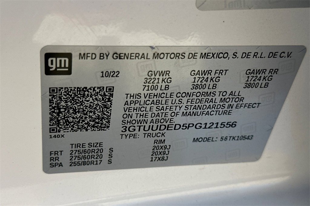 Used 2023 GMC Sierra 1500 SLT w/ SLT Premium Package image 32