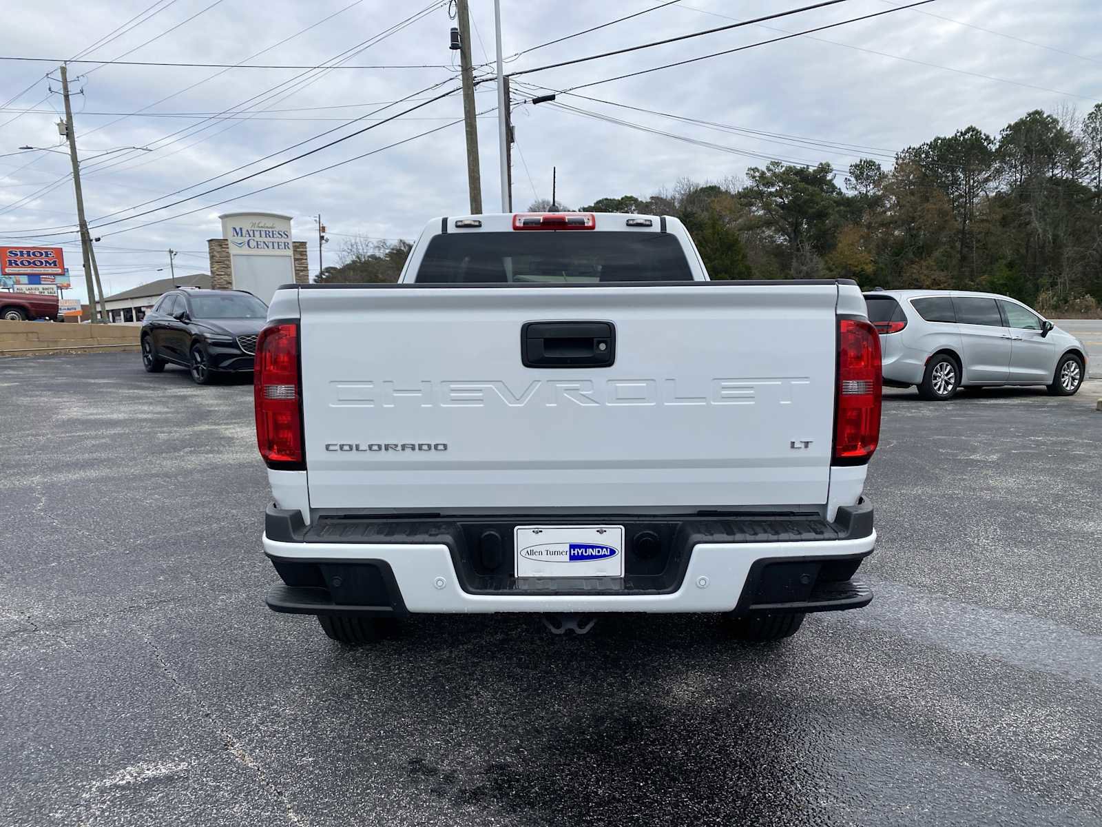 Used 2022 Chevrolet Colorado LT w/ Fleet Safety Package image 6