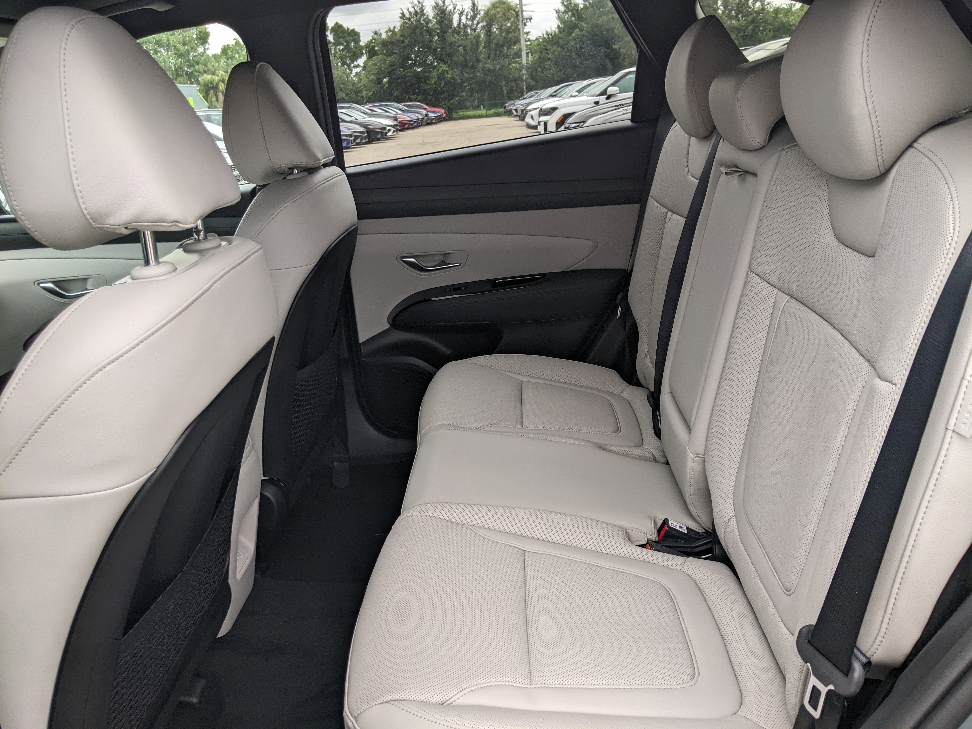 New 2026 Hyundai Tucson Limited image 15