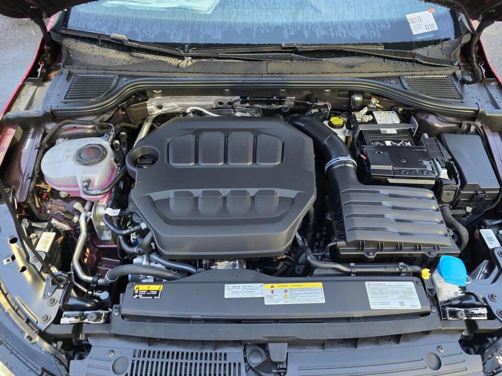 New 2026 Volkswagen GTI SE FWD image 11