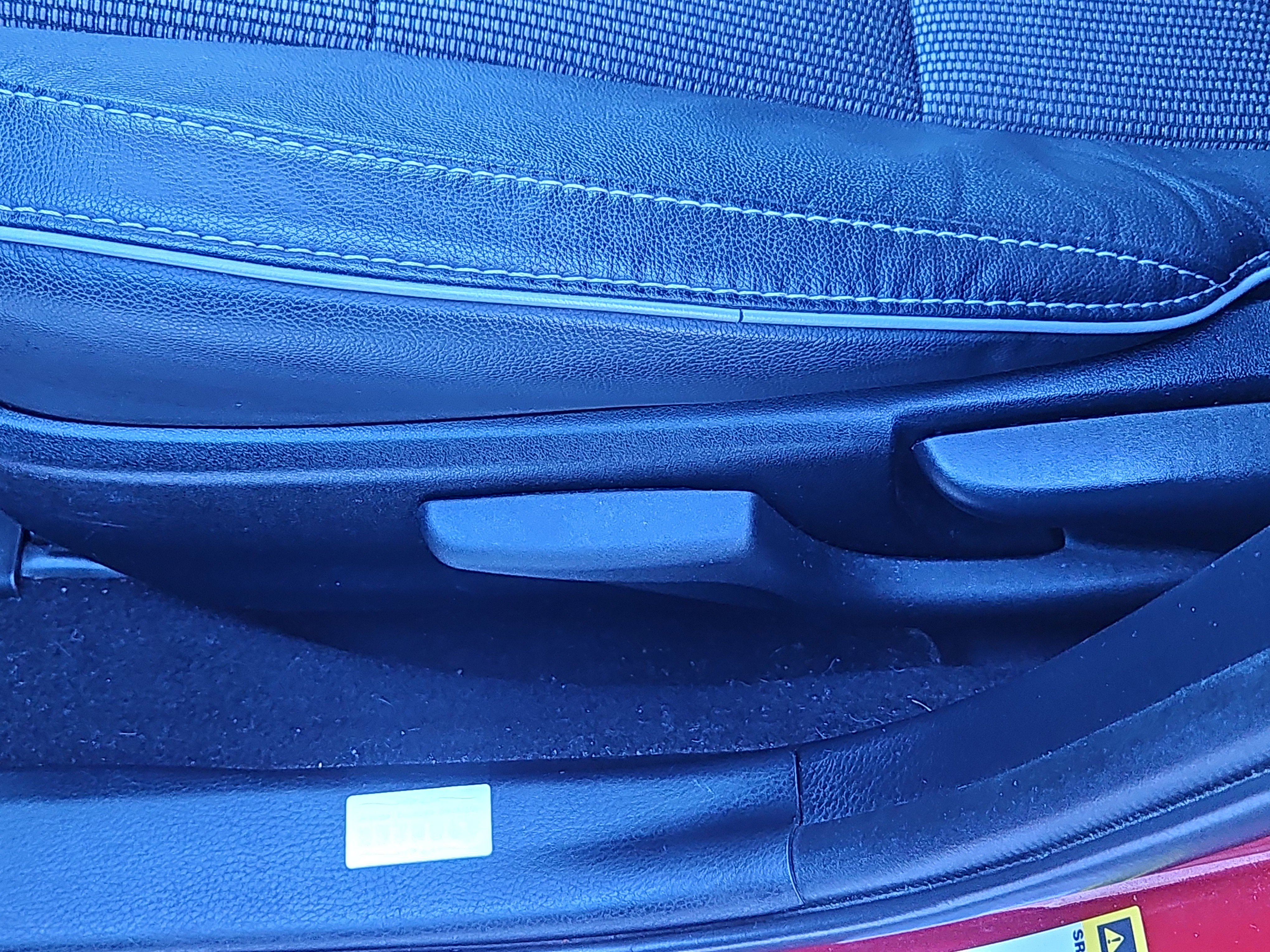 Used 2014 Toyota Corolla S image 11