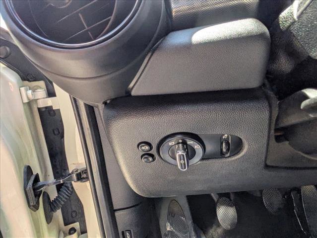 Used 2016 MINI Cooper S FWD image 19