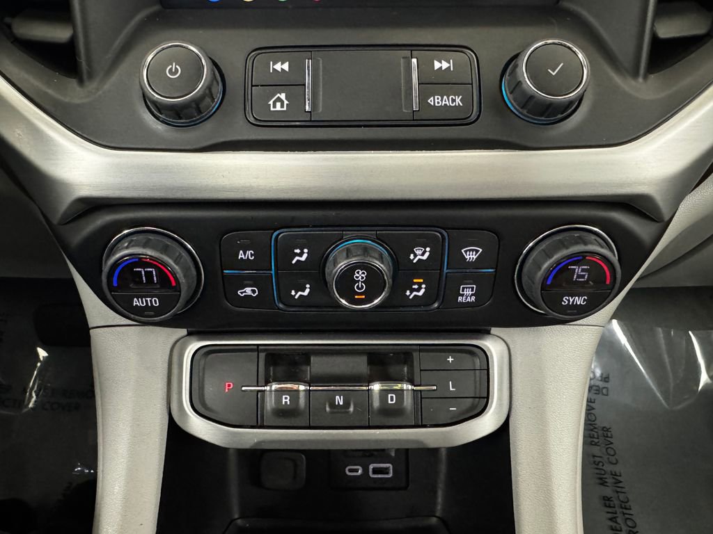 Used 2023 GMC Acadia SLT image 22